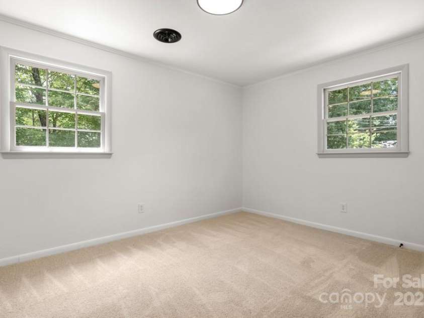 317 Benbow Drive, East Bend, NC 27018.  MLS# CAR4263565, YatesRealty ID 18569. 