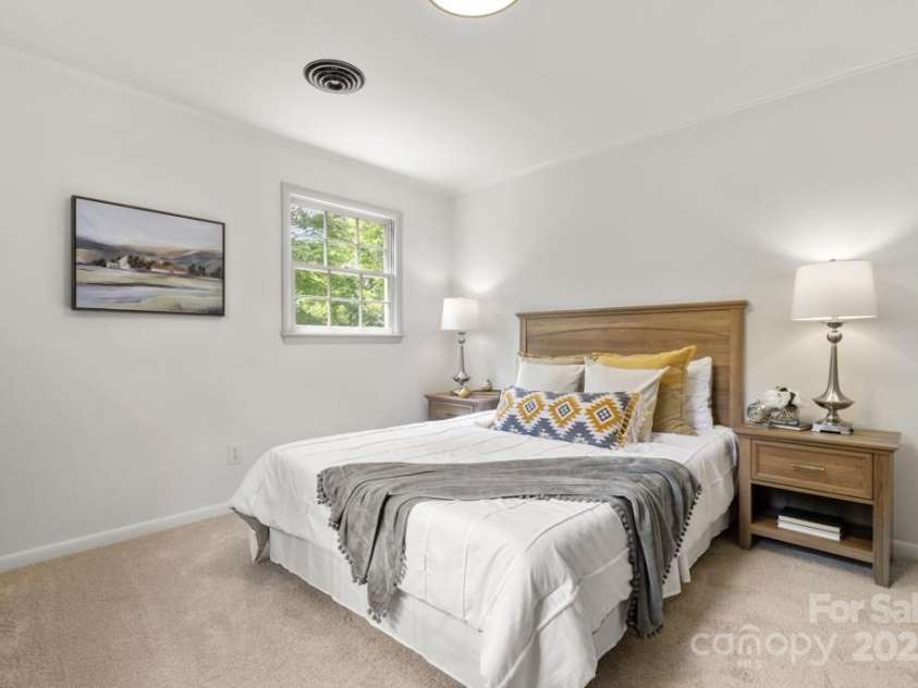 317 Benbow Drive, East Bend, NC 27018.  MLS# CAR4263565, YatesRealty ID 18569. 