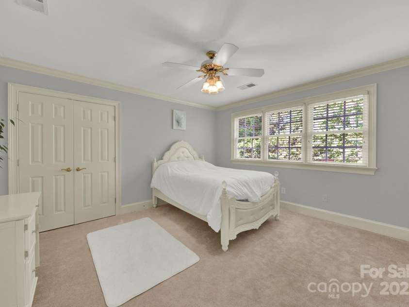 10811 Old Tayport Place, Charlotte, NC 28277.  MLS# CAR4220720, YatesRealty ID 1857. 