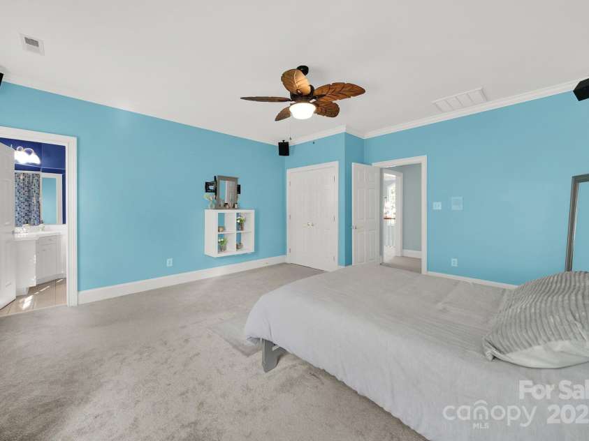 10811 Old Tayport Place, Charlotte, NC 28277.  MLS# CAR4220720, YatesRealty ID 1857. 