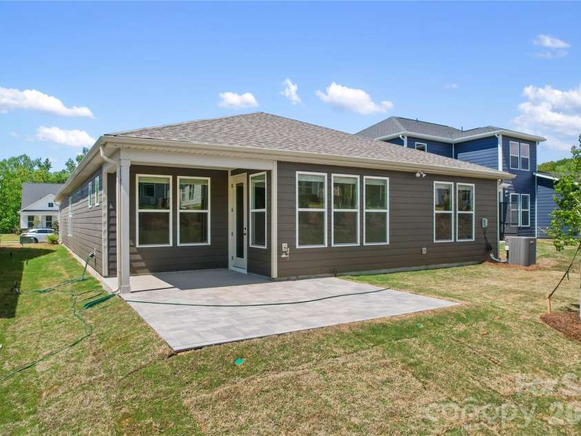 2736 Peak Court, Belmont, NC 28012.  MLS# CAR4328408, YatesRealty ID 1857. Paver patio, covered lanai!