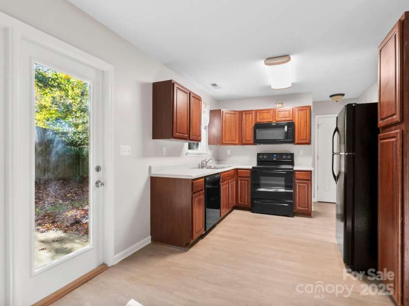 55 Thea Lane, Fletcher, NC 28732.  MLS# CAR4308106, YatesRealty ID 1857. 