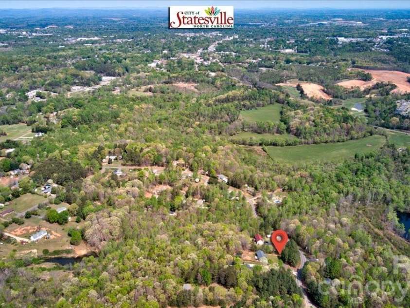 192 Apple Valley Lane, Statesville, NC 28677.  MLS# CAR4367094, YatesRealty ID 18570. 
