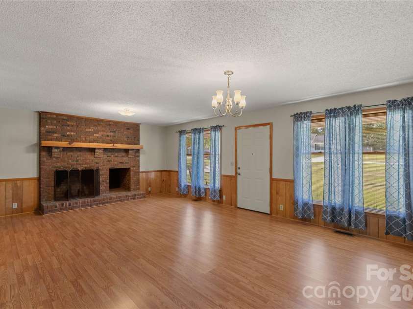 1718 Gene Hudson Drive, Lancaster, SC 29720.  MLS# CAR4370431, YatesRealty ID 18571. 