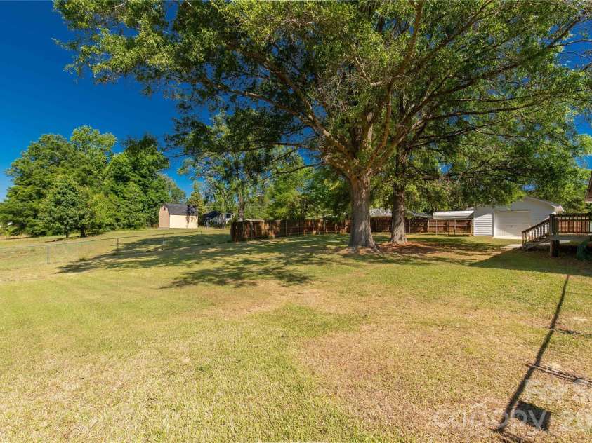 1718 Gene Hudson Drive, Lancaster, SC 29720.  MLS# CAR4370431, YatesRealty ID 18571. 