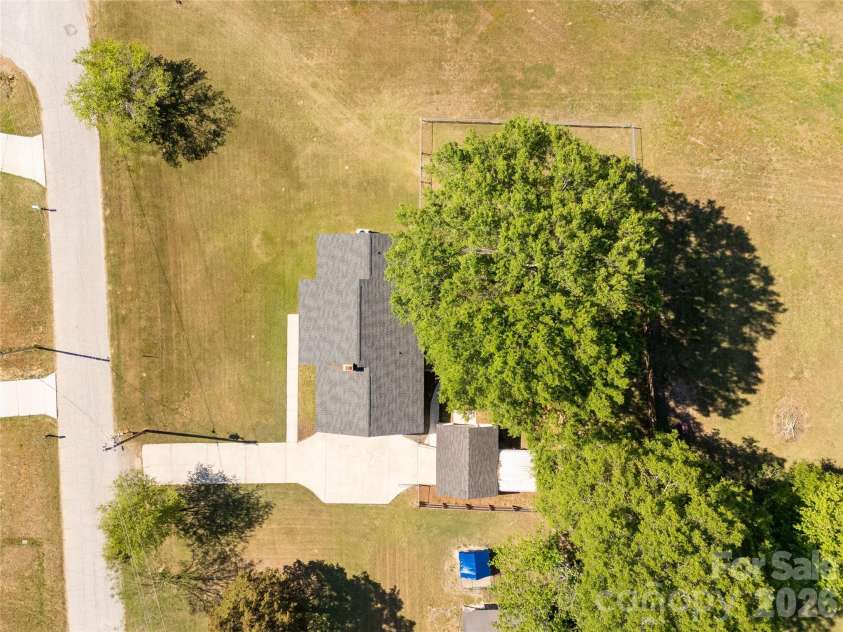1718 Gene Hudson Drive, Lancaster, SC 29720.  MLS# CAR4370431, YatesRealty ID 18571. 