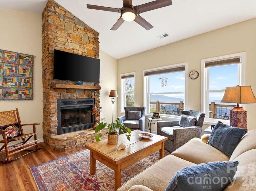 155 Wrenlock Drive, Little Switzerland, NC 28749.  MLS# CAR4368647, YatesRealty ID 18572. 