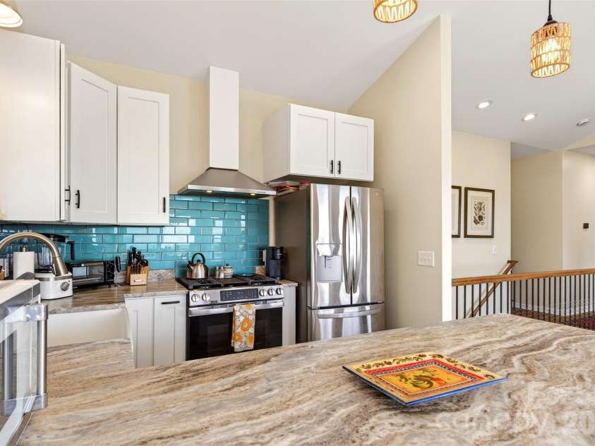 155 Wrenlock Drive, Little Switzerland, NC 28749.  MLS# CAR4368647, YatesRealty ID 18572. 