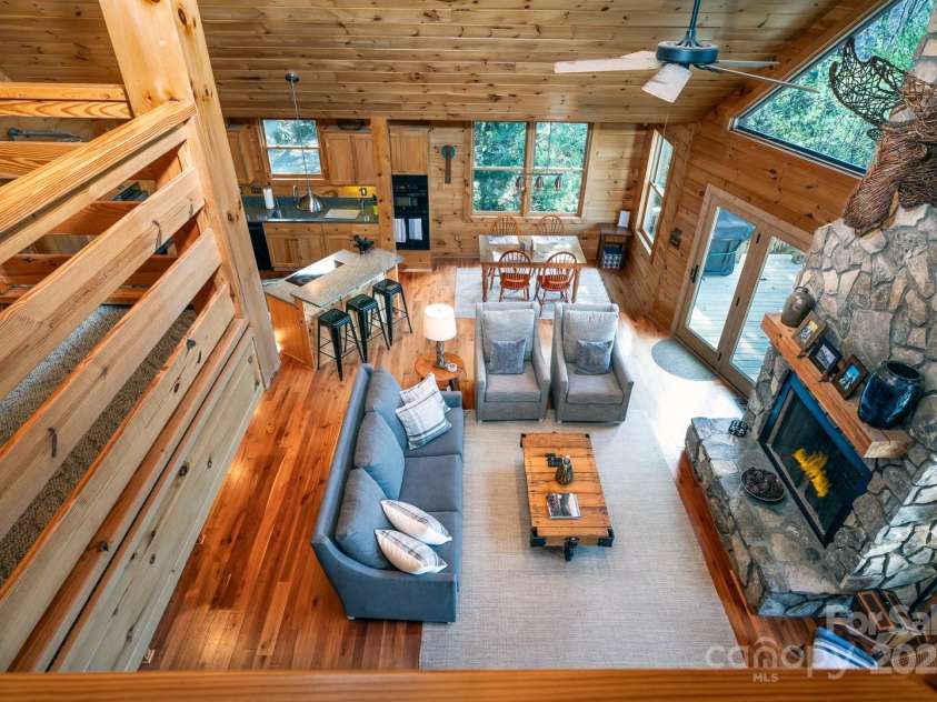 4880 Nightingale Way, Lenoir, NC 28645.  MLS# CAR4223039, YatesRealty ID 18572. 