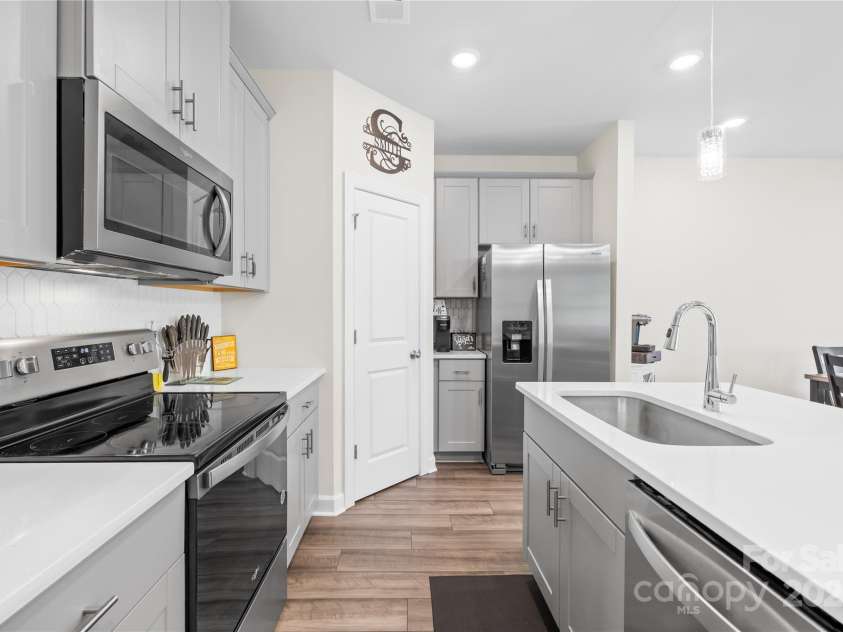 1563 Old Rivers Road, Concord, NC 28027.  MLS# CAR4260892, YatesRealty ID 18573. 