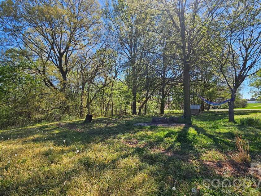 2907 New Salem Road, Monroe, NC 28110.  MLS# CAR4342010, YatesRealty ID 18573. 