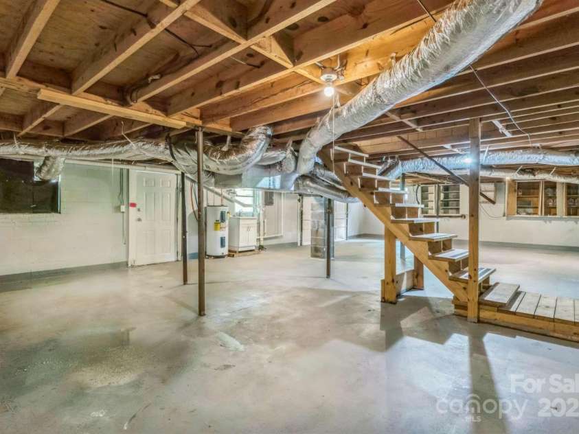 7527 Old Shelby Road, Vale, NC 28168.  MLS# CAR4247734, YatesRealty ID 18574. 