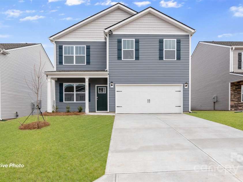 134 Rustling Waters Drive, Mooresville, NC 28117.  MLS# CAR4253087, YatesRealty ID 18575. 