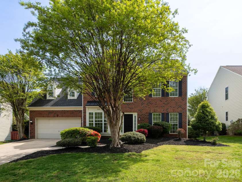 268 Glencoe Lane, Mooresville, NC 28117.  MLS# CAR4362193, YatesRealty ID 18576. 