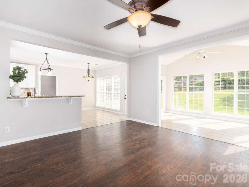 268 Glencoe Lane, Mooresville, NC 28117.  MLS# CAR4362193, YatesRealty ID 18576. 
