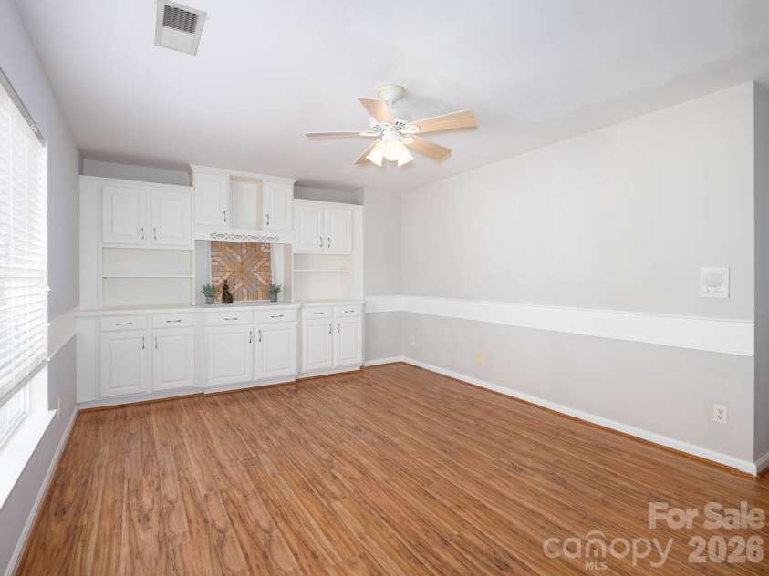 268 Glencoe Lane, Mooresville, NC 28117.  MLS# CAR4362193, YatesRealty ID 18576. 