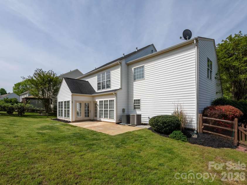 268 Glencoe Lane, Mooresville, NC 28117.  MLS# CAR4362193, YatesRealty ID 18576. 