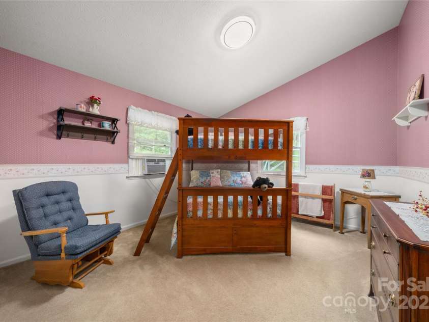 131 Apple Blossom Lane, Maggie Valley, NC 28751.  MLS# CAR4265861, YatesRealty ID 18577. 3rd bedroom on main level with closet