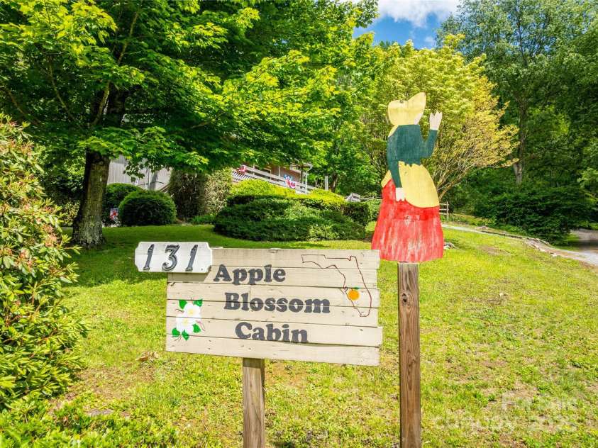 131 Apple Blossom Lane, Maggie Valley, NC 28751.  MLS# CAR4265861, YatesRealty ID 18577. 