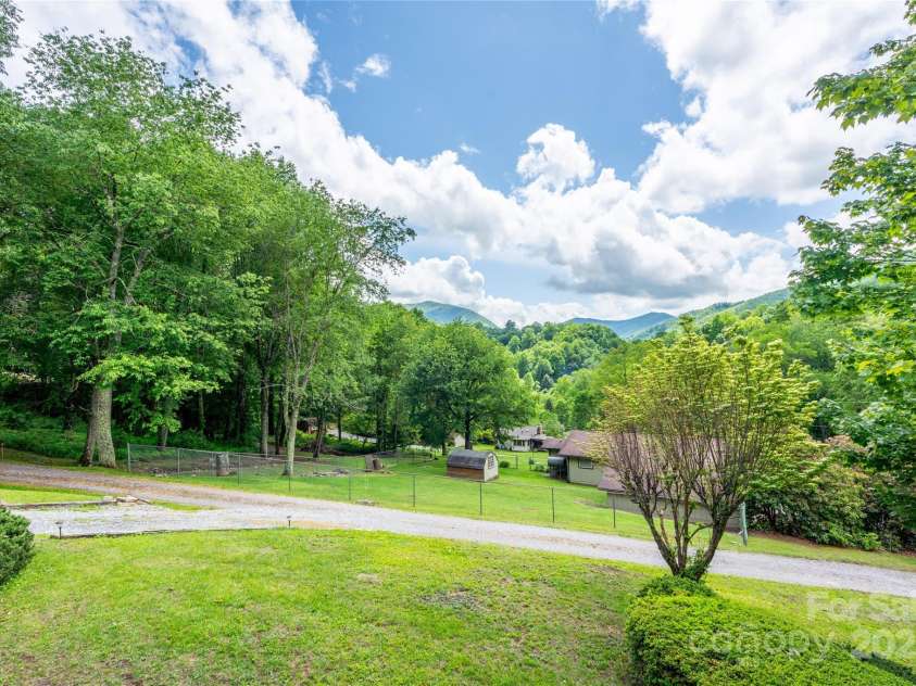 131 Apple Blossom Lane, Maggie Valley, NC 28751.  MLS# CAR4265861, YatesRealty ID 18577. Surrounded by Views