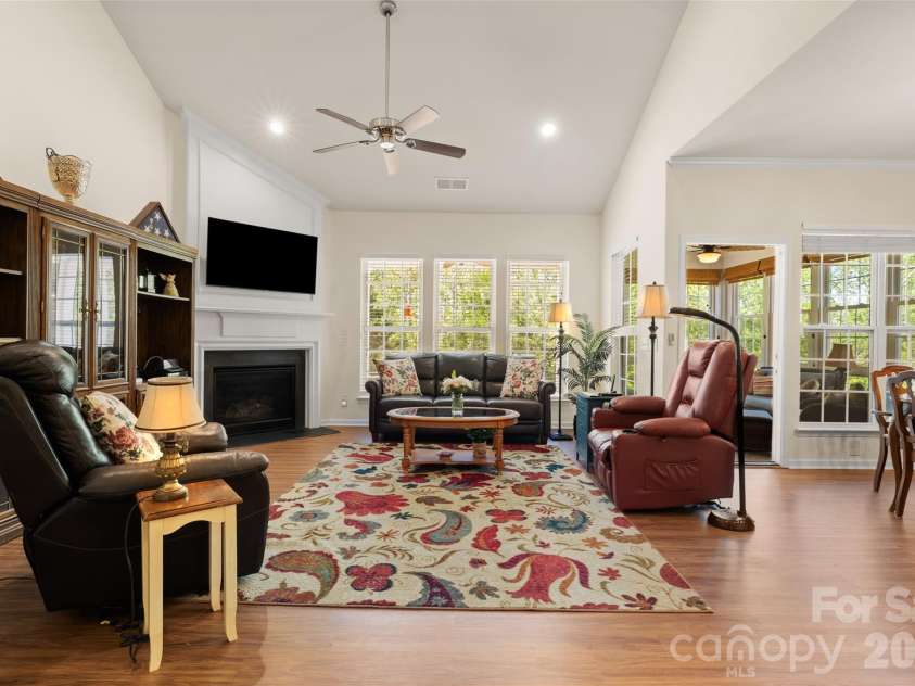 2190 Hartwell Lane, Fort Mill, SC 29707.  MLS# CAR4368725, YatesRealty ID 18577. 
