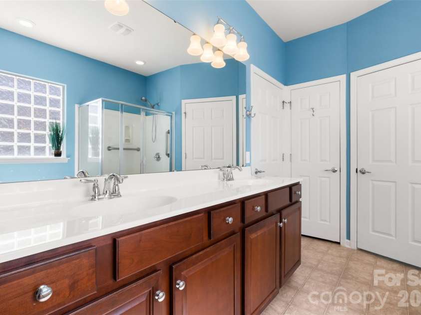 2190 Hartwell Lane, Fort Mill, SC 29707.  MLS# CAR4368725, YatesRealty ID 18577. 