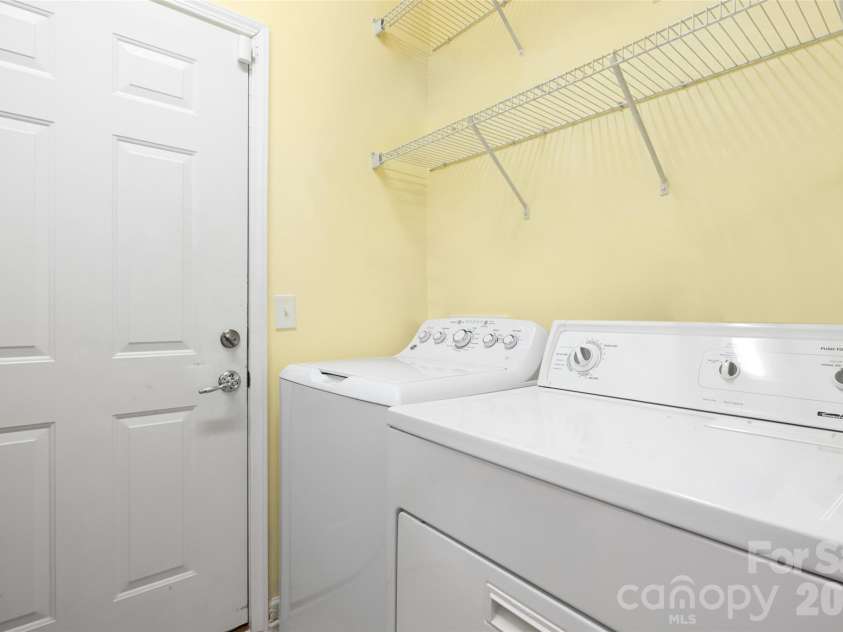2190 Hartwell Lane, Fort Mill, SC 29707.  MLS# CAR4368725, YatesRealty ID 18577. 