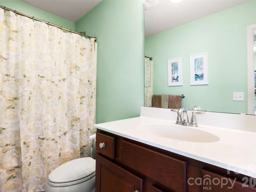 2190 Hartwell Lane, Fort Mill, SC 29707.  MLS# CAR4368725, YatesRealty ID 18577. 