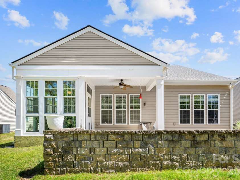 2190 Hartwell Lane, Fort Mill, SC 29707.  MLS# CAR4368725, YatesRealty ID 18577. 
