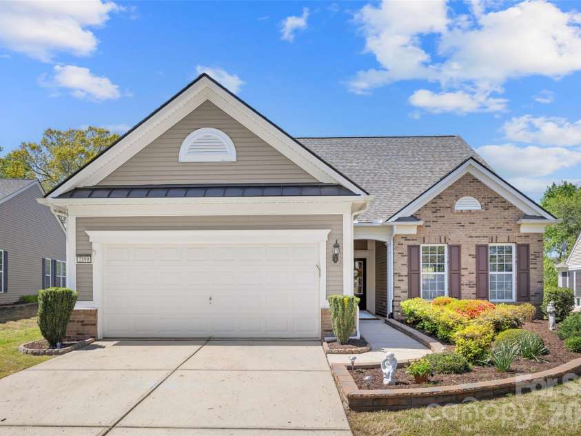 2190 Hartwell Lane, Fort Mill, SC 29707.  MLS# CAR4368725, YatesRealty ID 18577. 