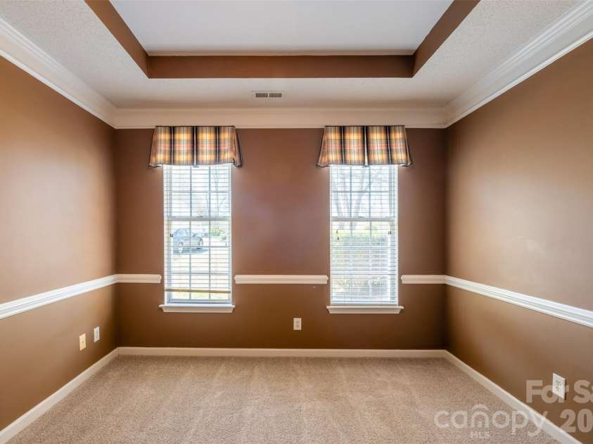 4210 Mckendree Way, Charlotte, NC 28269.  MLS# CAR4341173, YatesRealty ID 18578. 