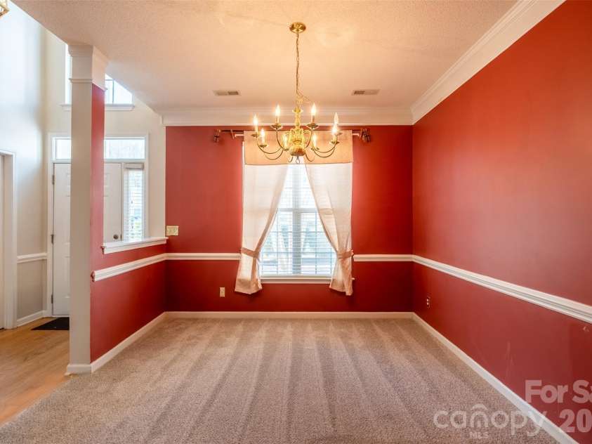 4210 Mckendree Way, Charlotte, NC 28269.  MLS# CAR4341173, YatesRealty ID 18578. 