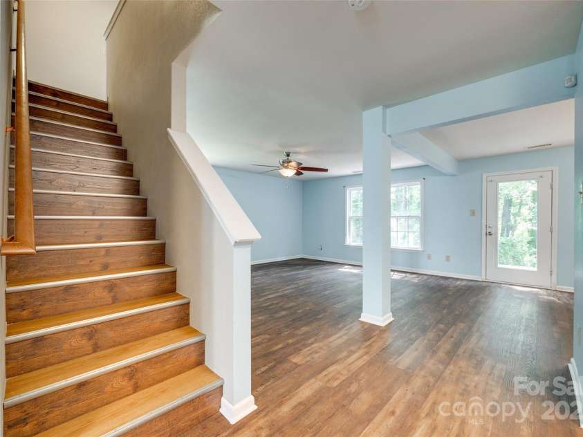 672 Carybrook Court, York, SC 29745.  MLS# CAR4266903, YatesRealty ID 18579. 