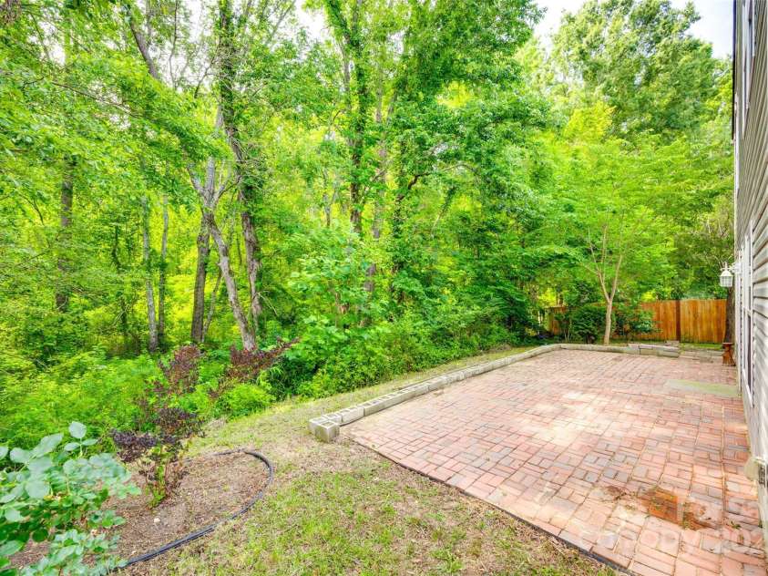 672 Carybrook Court, York, SC 29745.  MLS# CAR4266903, YatesRealty ID 18579. Backs up to trees!