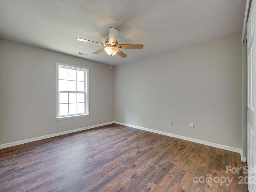 672 Carybrook Court, York, SC 29745.  MLS# CAR4266903, YatesRealty ID 18579. Bedroom 3