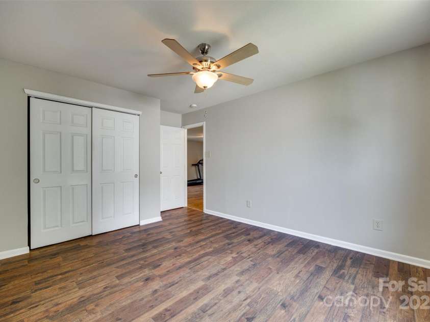 672 Carybrook Court, York, SC 29745.  MLS# CAR4266903, YatesRealty ID 18579. Bedroom 3