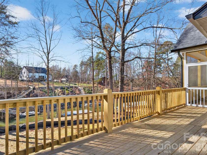 7663 Keistlers Store Road, Sherrills Ford, NC 28673.  MLS# CAR4332366, YatesRealty ID 1858. 
