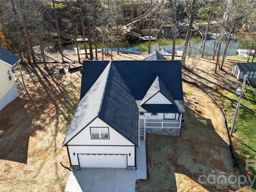7663 Keistlers Store Road, Sherrills Ford, NC 28673.  MLS# CAR4332366, YatesRealty ID 1858. 