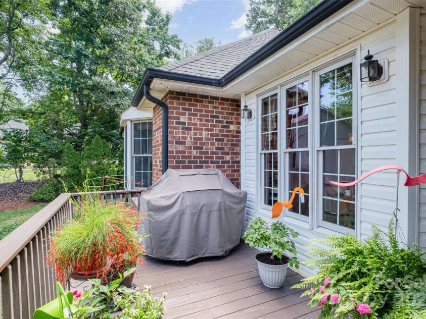 7545 Rabbit Circle, Denver, NC 28037.  MLS# CAR4262948, YatesRealty ID 18582. Back Deck