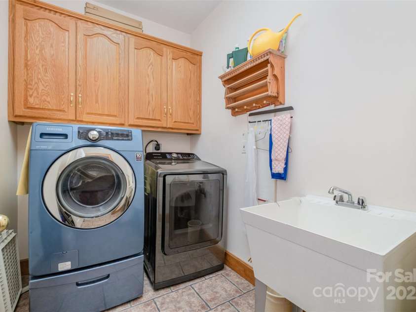 7545 Rabbit Circle, Denver, NC 28037.  MLS# CAR4262948, YatesRealty ID 18582. Laundry Room