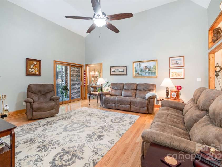 7545 Rabbit Circle, Denver, NC 28037.  MLS# CAR4262948, YatesRealty ID 18582. Living Room
