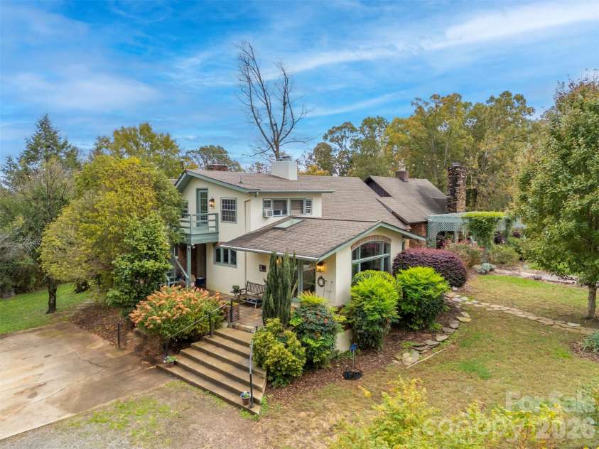 936 Golden Road, Tryon, NC 28782.  MLS# CAR4317970, YatesRealty ID 18582. 