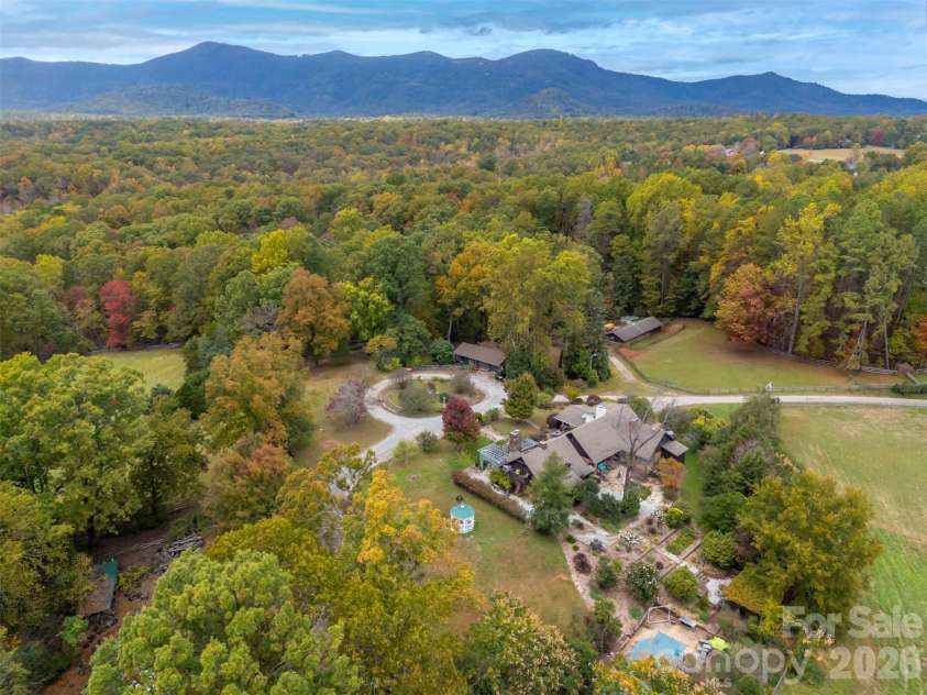 936 Golden Road, Tryon, NC 28782.  MLS# CAR4317970, YatesRealty ID 18582. 