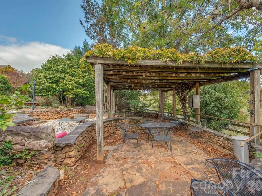 936 Golden Road, Tryon, NC 28782.  MLS# CAR4317970, YatesRealty ID 18582. 