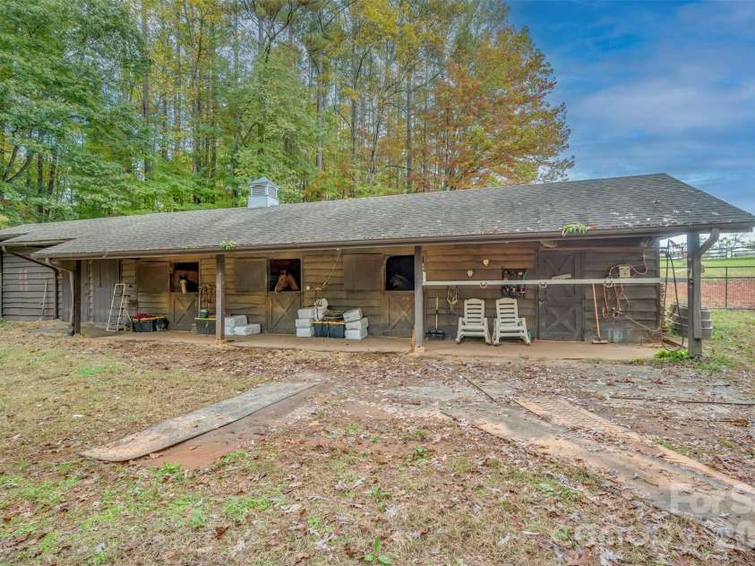 936 Golden Road, Tryon, NC 28782.  MLS# CAR4317970, YatesRealty ID 18582. 