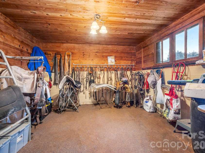 936 Golden Road, Tryon, NC 28782.  MLS# CAR4317970, YatesRealty ID 18582. 