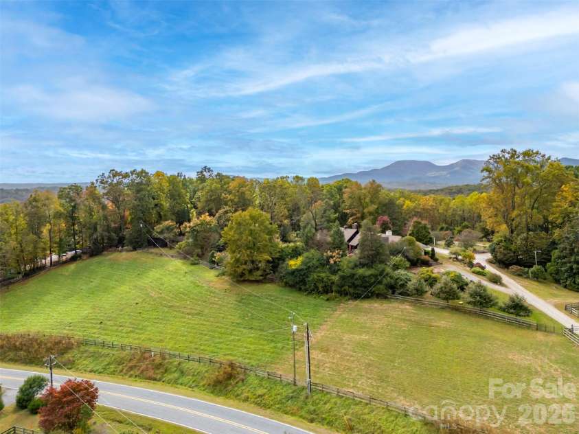 936 Golden Road, Tryon, NC 28782.  MLS# CAR4317970, YatesRealty ID 18582. 