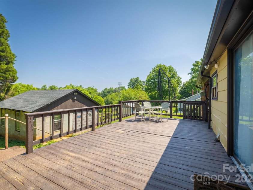 3803 Cook Road, Valdese, NC 28690.  MLS# CAR4258031, YatesRealty ID 18583. 