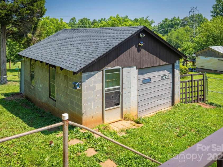 3803 Cook Road, Valdese, NC 28690.  MLS# CAR4258031, YatesRealty ID 18583. 