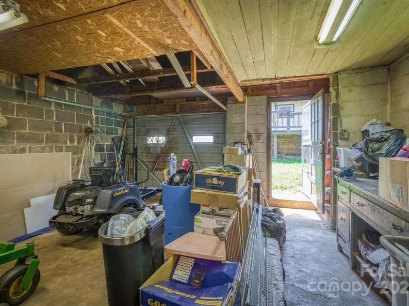 3803 Cook Road, Valdese, NC 28690.  MLS# CAR4258031, YatesRealty ID 18583. 